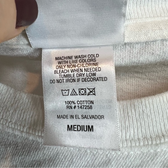 SIMPLY SOUTHERN White Long Sleeve Graphic Tee, M - Picture 8 of 9